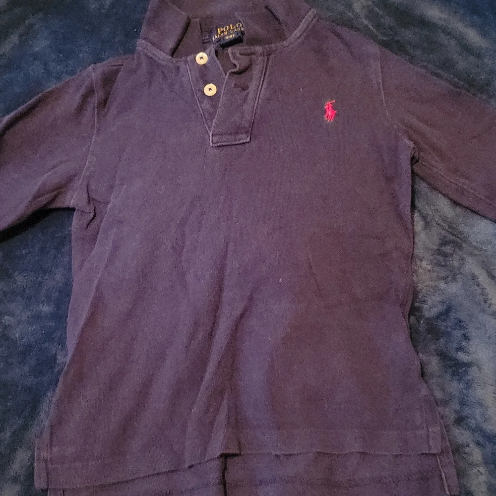 Shirts - Picture 2 of 4